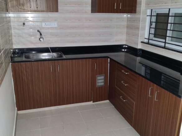 2bhk Apartment flat for rent/ Koramangala/ Kitchen https://renthouzz.in/