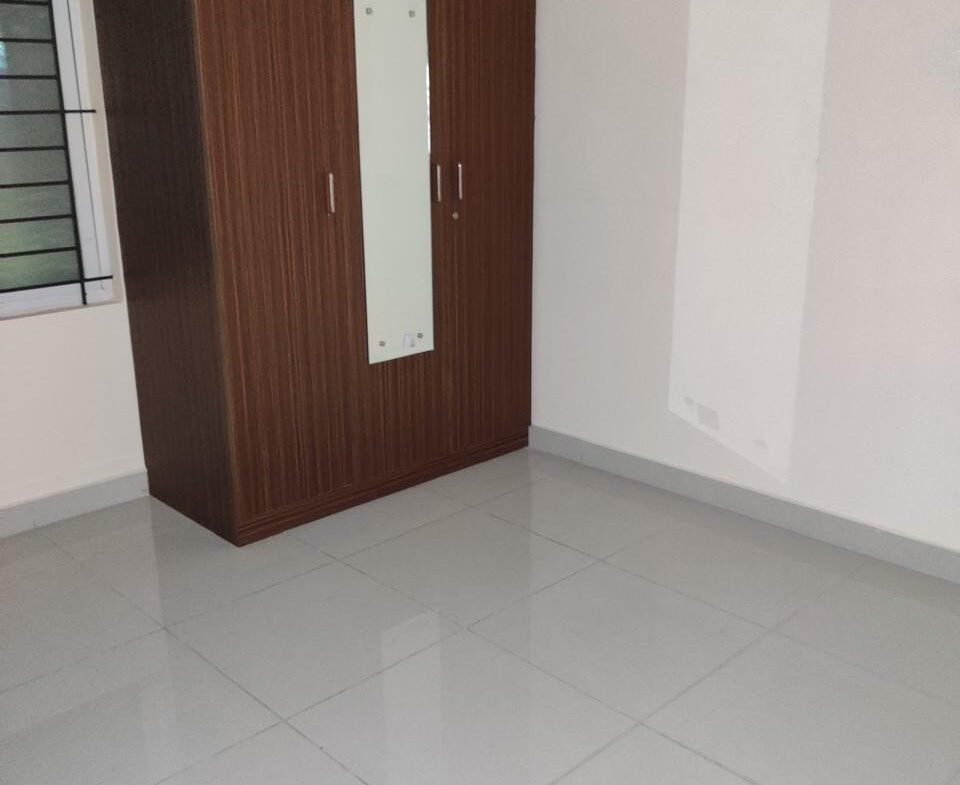 2bhk Apartment flat for rent/ Koramangala/ Bedroom https://renthouzz.in/