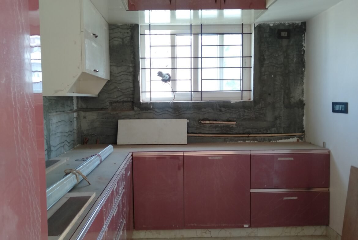 Luxurious Apartment flat for sale 3bhk semi furnished / JP Nagar 7th Phase / /Kitchen https://renthouzz.in/