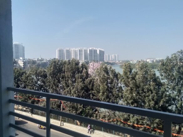 Brand new luxurious flat for Sale / 2 Bhk semi furnished flat / Jp Nagar 7th Phase / Bangalore / Balcony https://renthouzz.in/