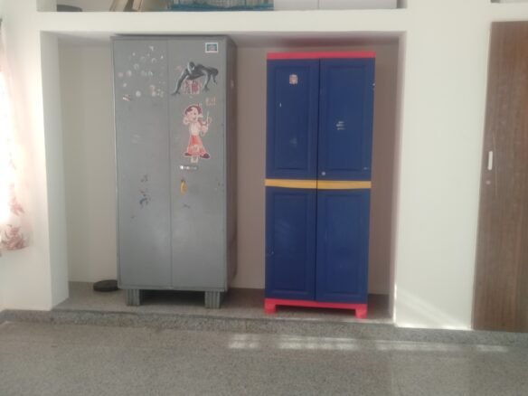 Studio room for rent in Kalena Agrahar/Living room https://renthouzz.in/