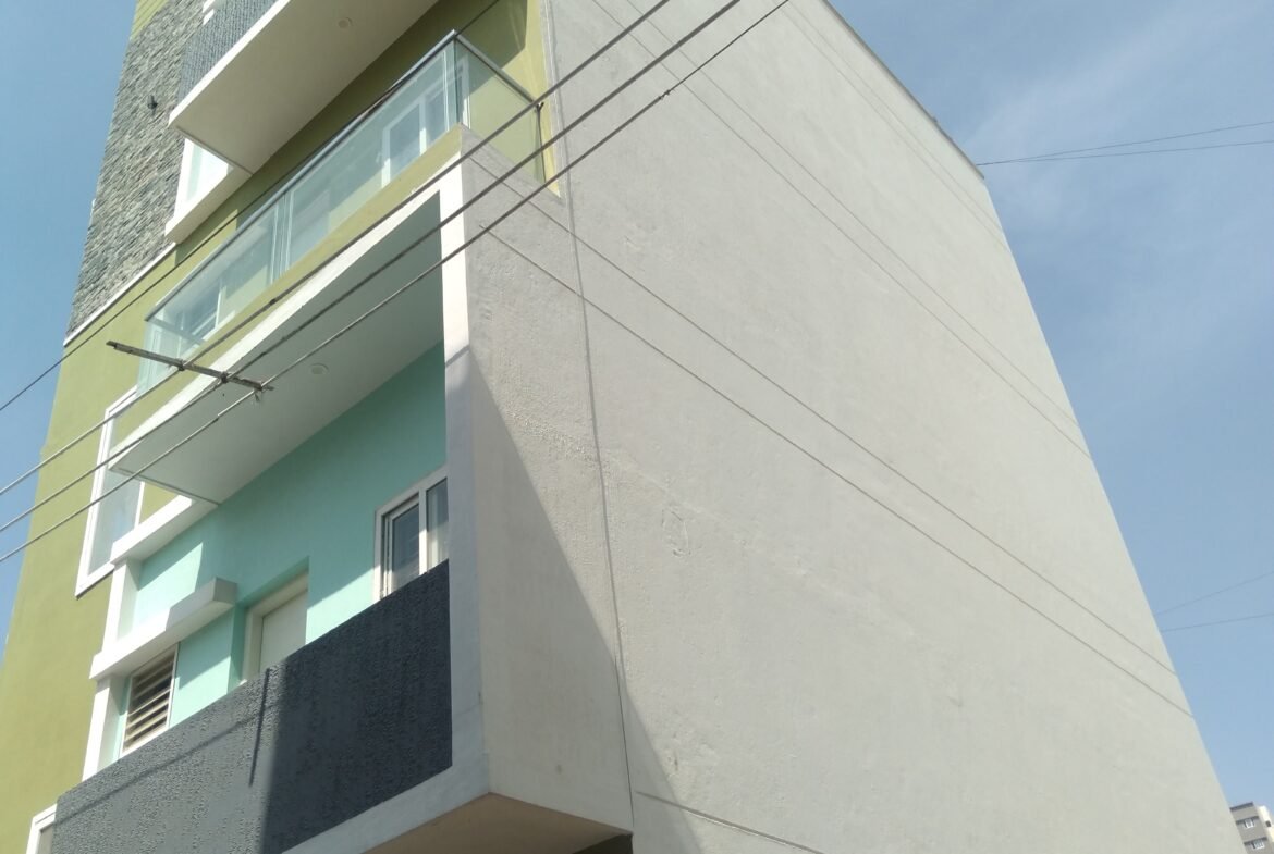 Independent Rental Income building for sale/ Subsash Nagar/ Building side view https://renthouzz.in/