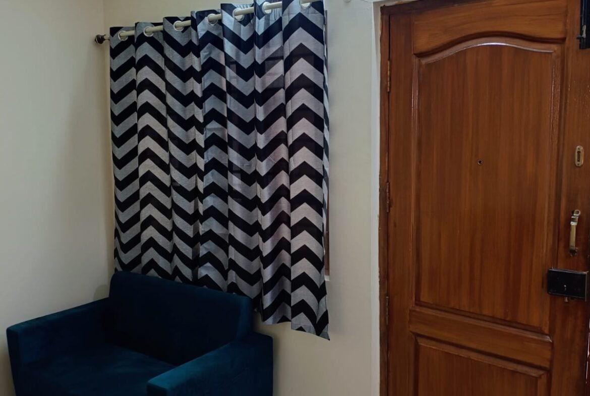 Spacious 2BHK Flat for Rent | Comfortable Living with Modern Amenities I Viveknagar I Bangalore I hall https://renthouzz.in/