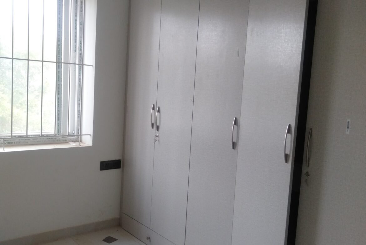 Spacious 3BHK Flat for Rent | Comfortable Living with Modern Amenities I Viveknagar I Bangalore I Bedroom https://renthouzz.in/