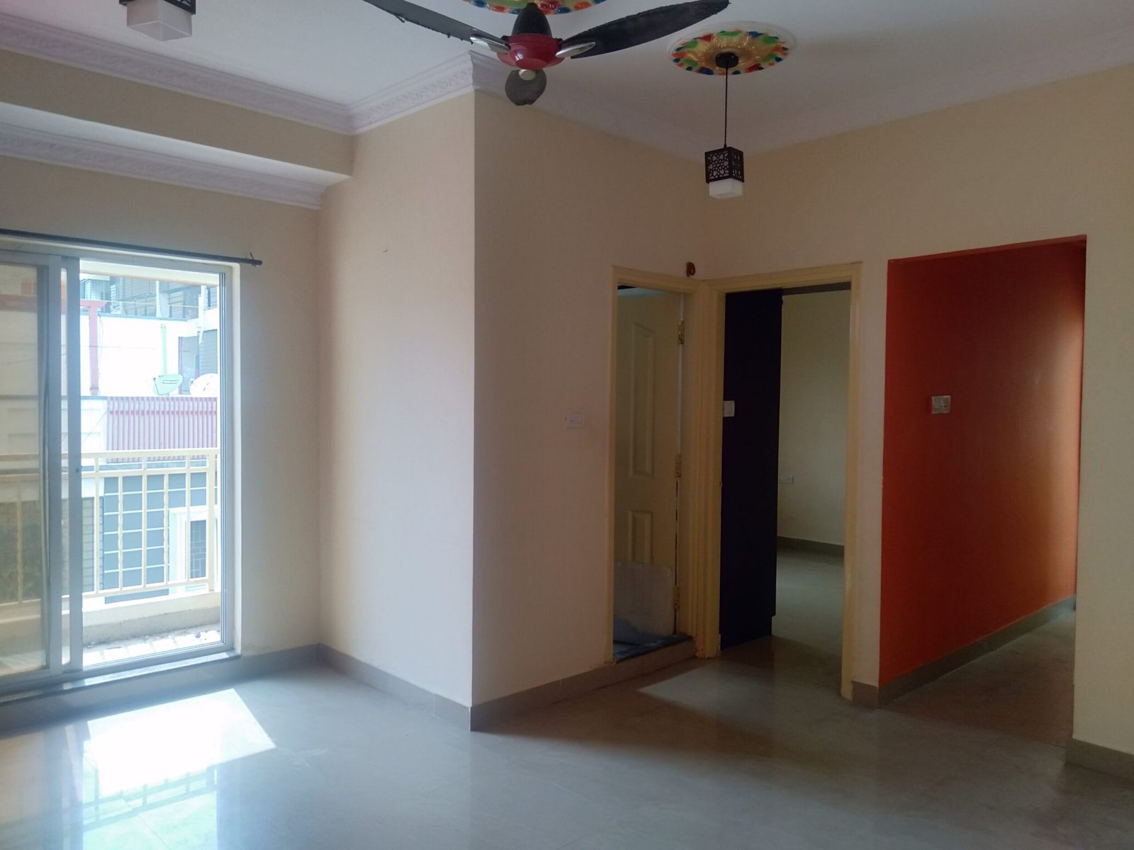 Spacious 1BHK Flat for Sale | Comfortable Living with Modern Amenities I Gottigere I Bannerghatta Main road I Bangalore I Hall https://renthouzz.in/