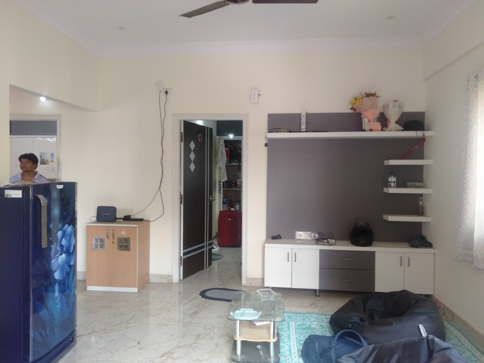 Luxurious Spacious and Fully Furnished 2Bhk Flat for rent