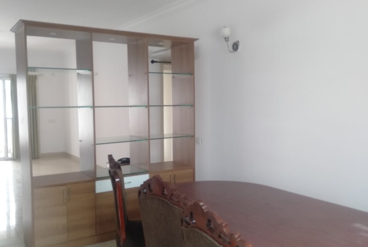 Spacious 3BHK Flat for Rent | Comfortable Living with Modern Amenities I Btm Layout 2nd stage I Bangalore I Dinning hall https://renthouzz.in/