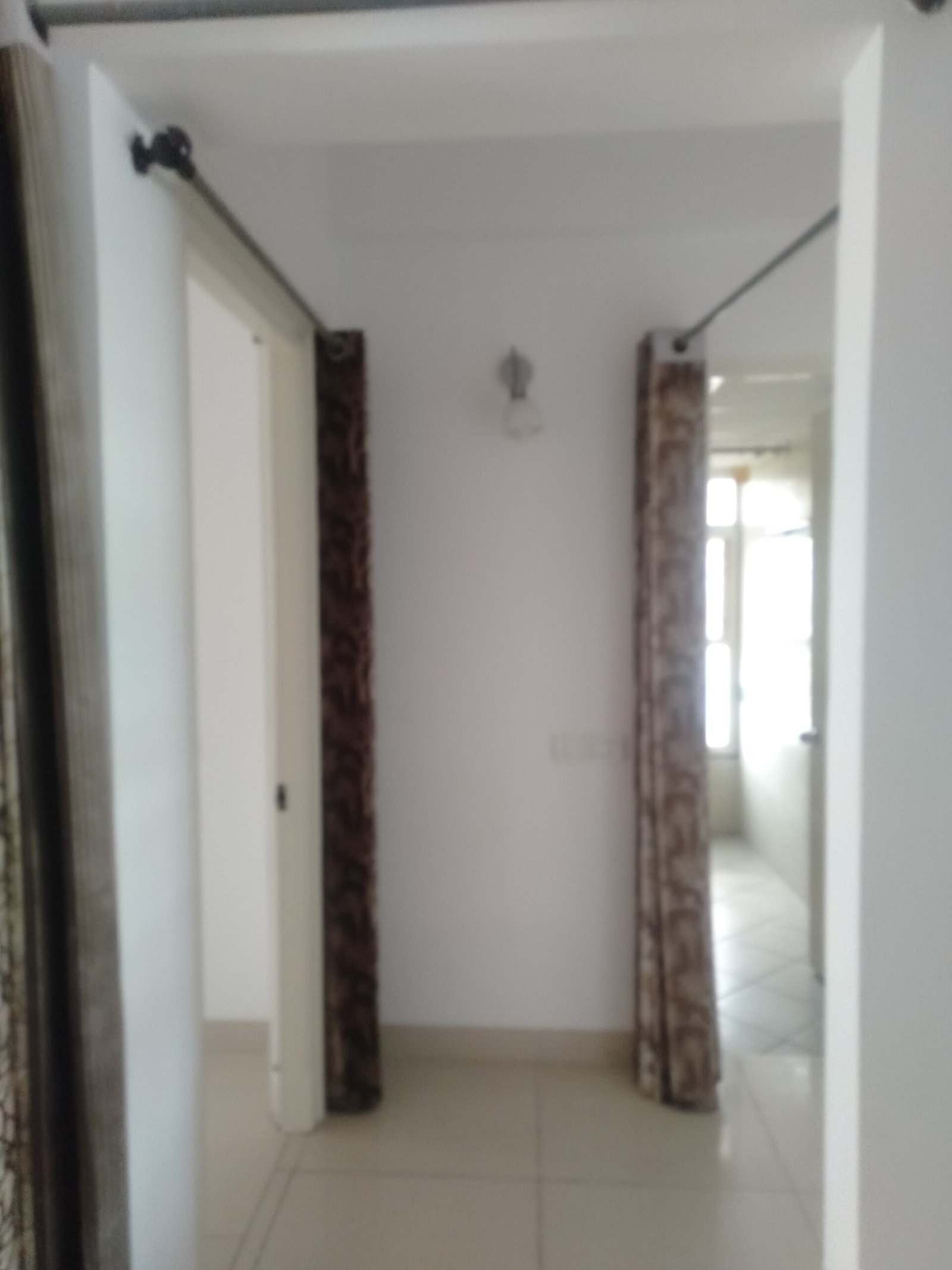 Spacious 3BHK Flat for Rent | Comfortable Living with Modern Amenities I Btm Layout 2nd stage I Bangalore I Common passage https://renthouzz.in/