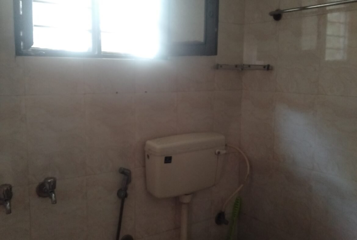 Brand new luxurious Studio room for rent in Viveknagar / BAthroom https://renthouzz.in/