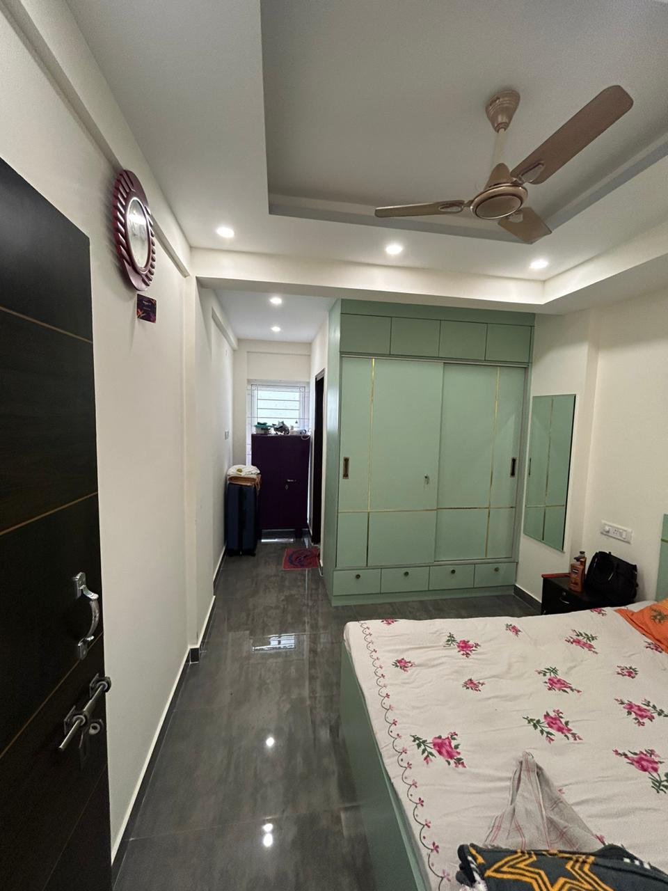 "Spacious 2400 sqft 3BHK Luxury Flats for Sale in HSR Layout | Modern Construction & Excellent Ventilation | Ample Parking Available" Bedroom https://renthouzz.in/