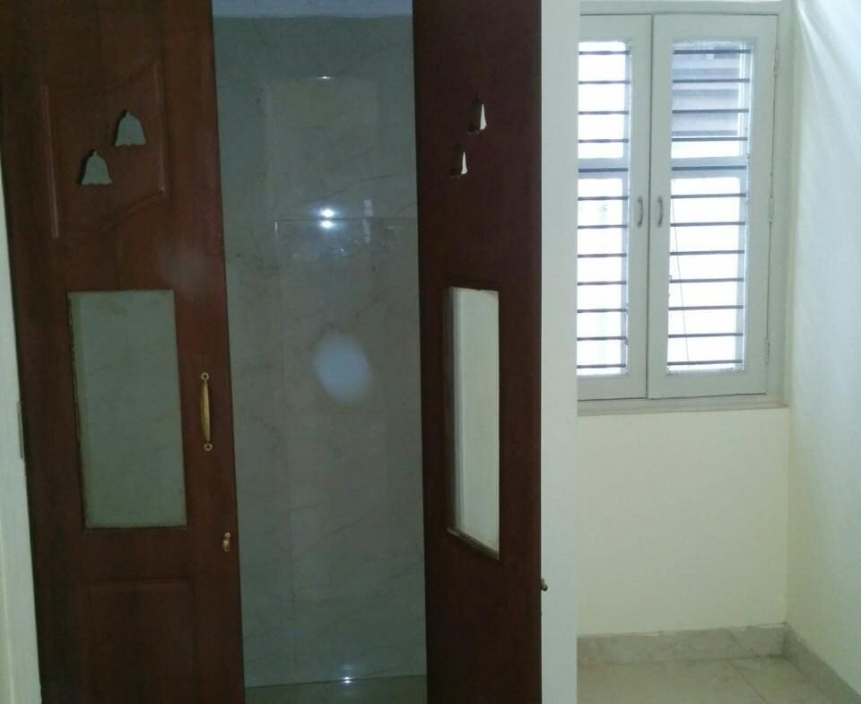 "Spacious 600 sqft 1BHK Luxury Flats for rent in Gottigere Bannerghatt Main Road | Modern Construction & Excellent Ventilation | Ample Bike Parking Available" Pooja room https://renthouzz.in/