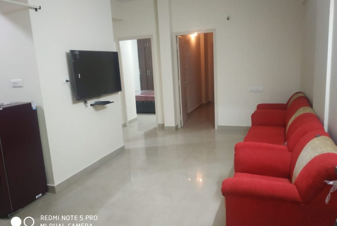 "Spacious 1200 sqft 1BHK Flat for rent in BTM Layout 2nd Stage | Modern Construction & Excellent Ventilation | Ample Bike Parking Available" hall https://renthouzz.in/