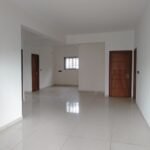 "Spacious 1200 sqft 3BHK Luxury Flats for Sale in HSR Layout | Modern Construction & Excellent Ventilation | Ample Parking Available" Hall https://renthouzz.in/