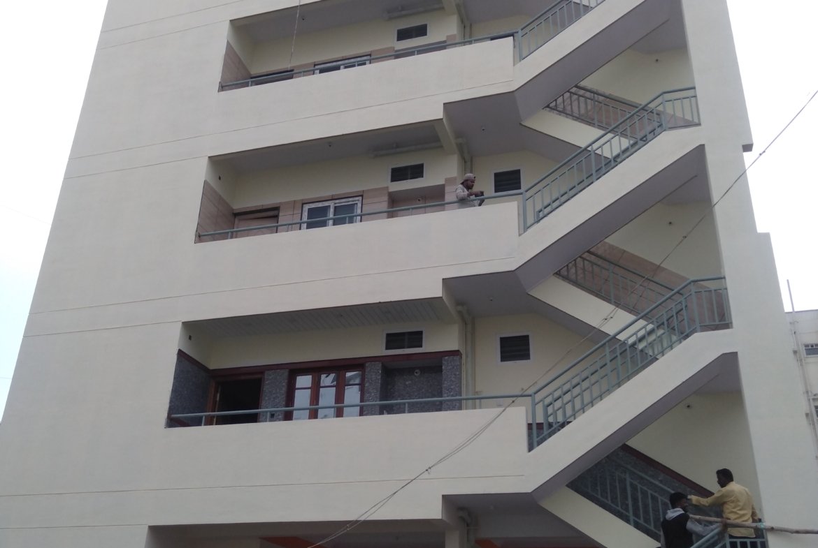 Independent Rental Building for sale | Honngsandra | New Mico Layout | https://www.renthouzz.in