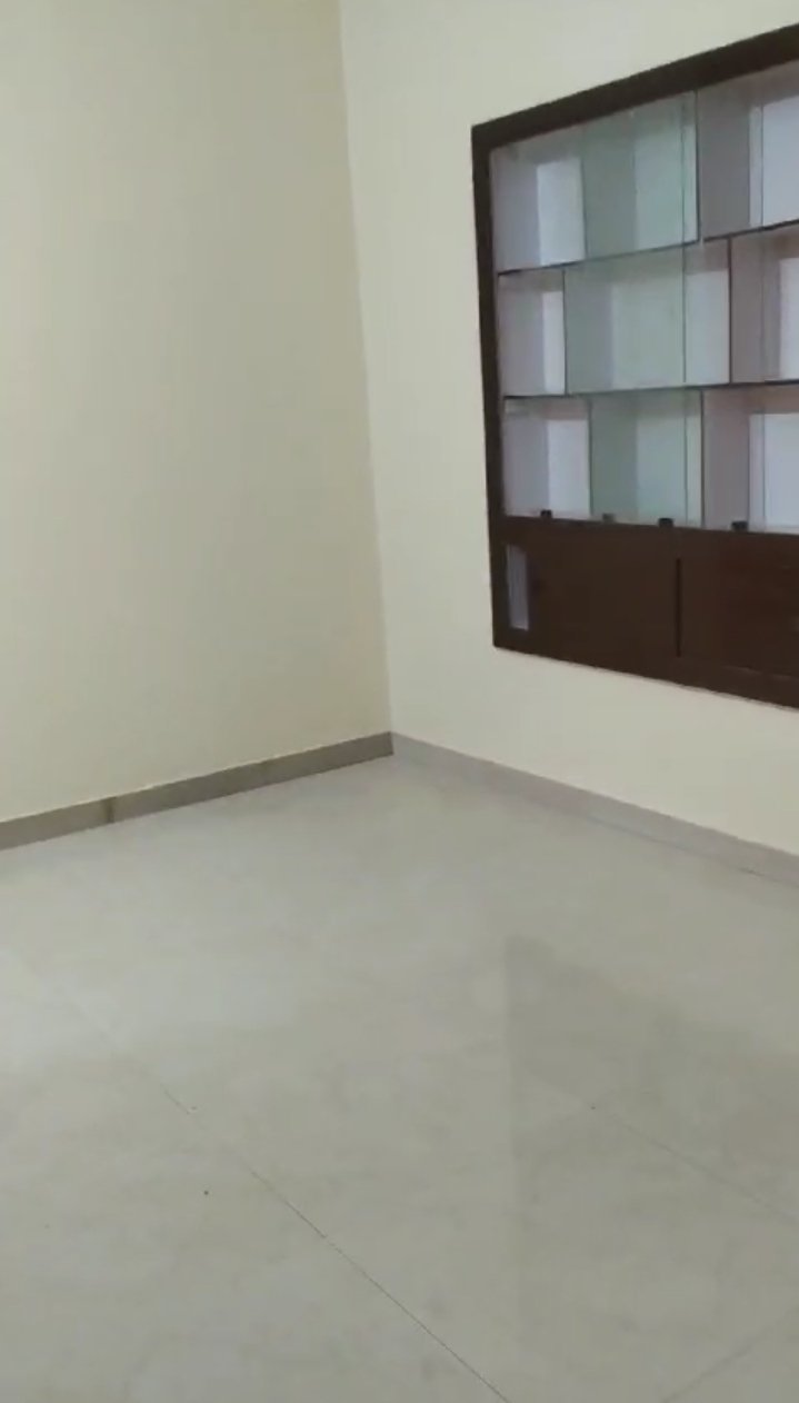 2 BHK Flat for rent in Koramangala 6th Block Near Bethany school very near to NGV Signal | Bedroom | https://renthouzz.in