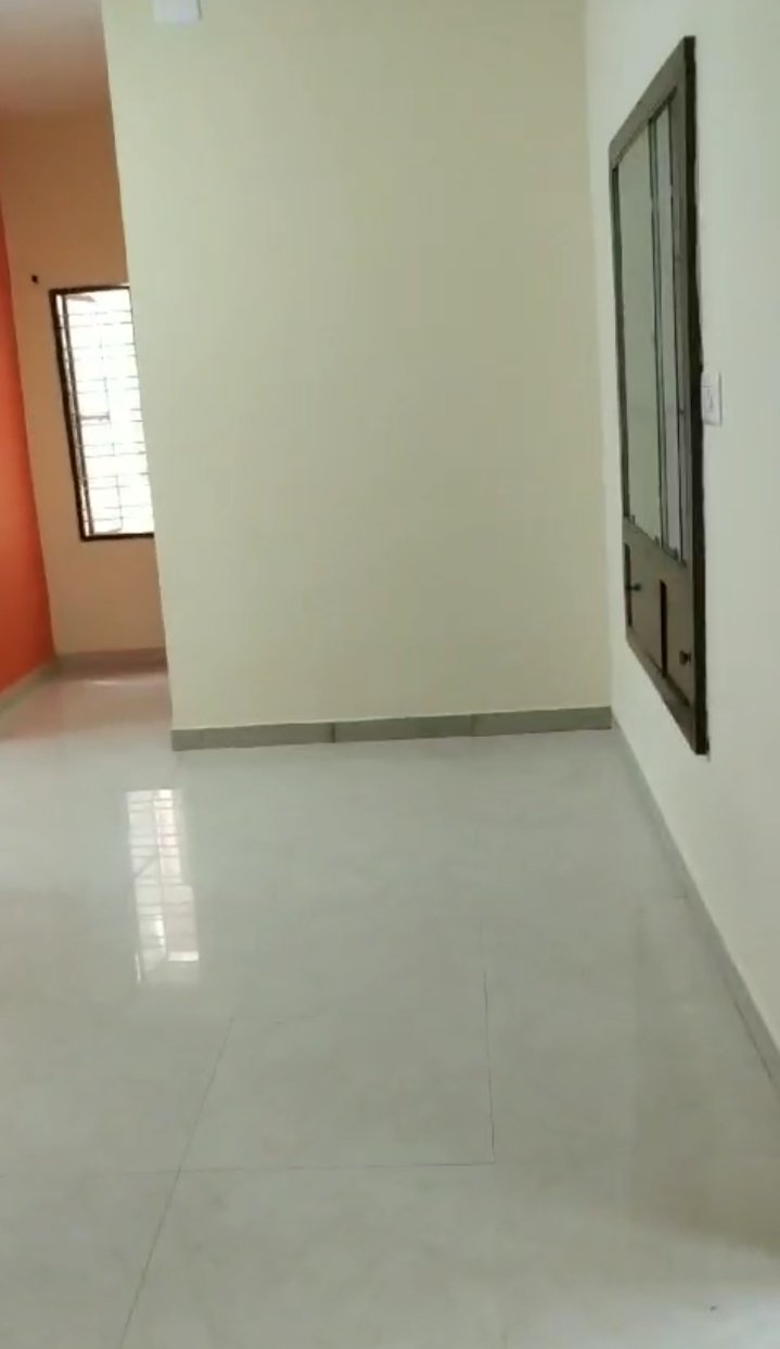 2 BHK Flat for rent in Koramangala 6th Block Near Bethany school very near to NGV Signal | Hall | https://renthouzz.in