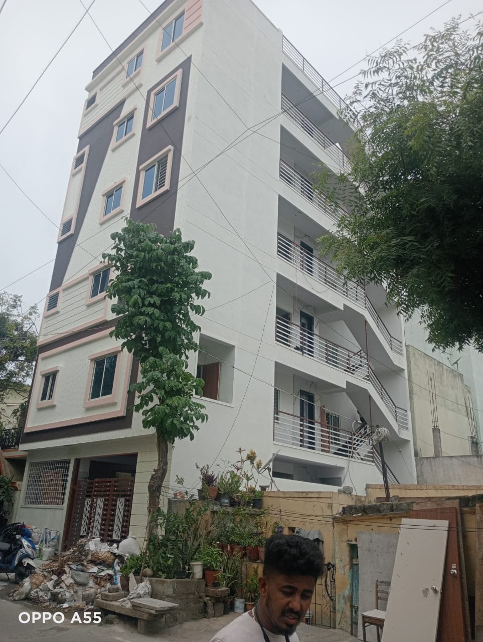 Independent Rental Income Building for Sale | Side View| Devarachikkanhalli | Bengaluru, Karnataka 560068 https://renthouzz.in/