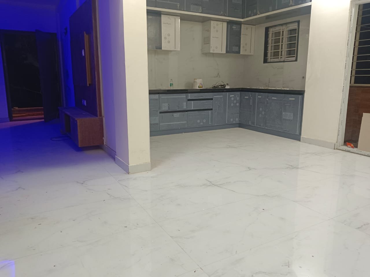 3BHK Semi Furnished Flat | Near D Mart KOramangla | Bangalore