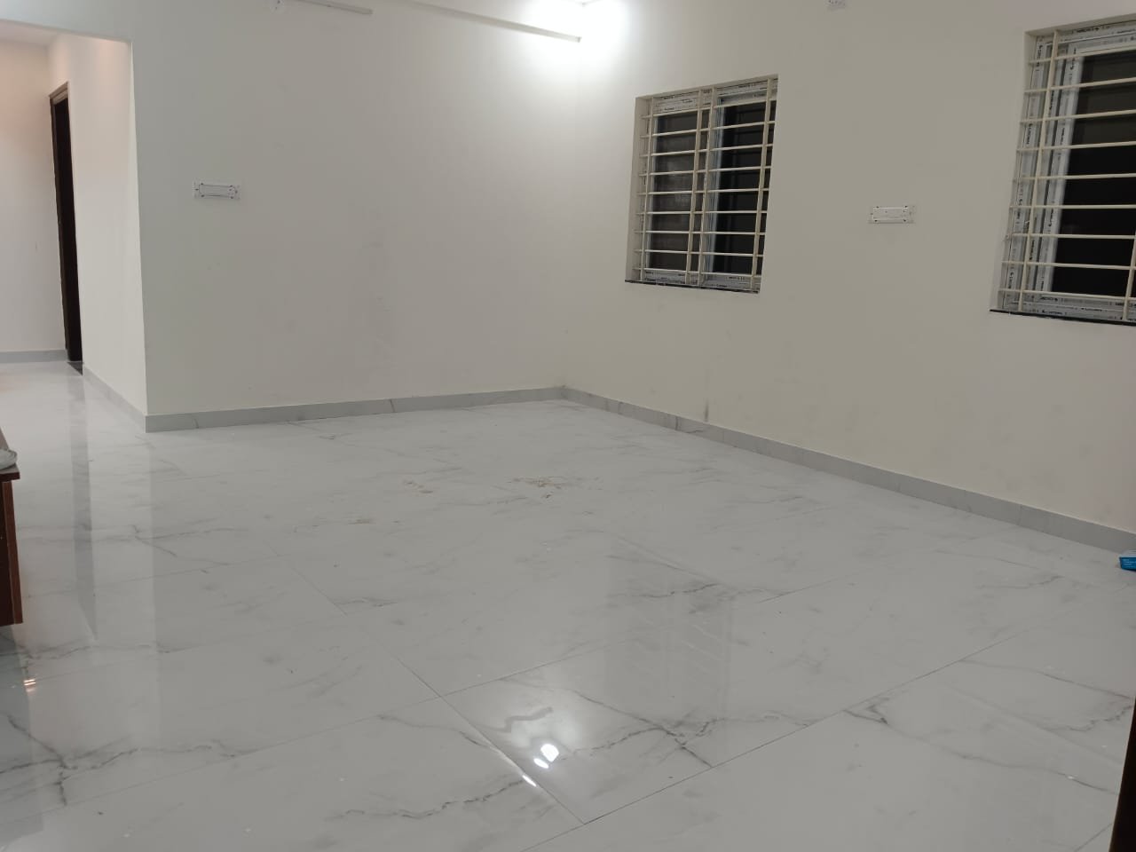 3BHK Semi Furnished Flat | Near D Mart KOramangla | Bangalore