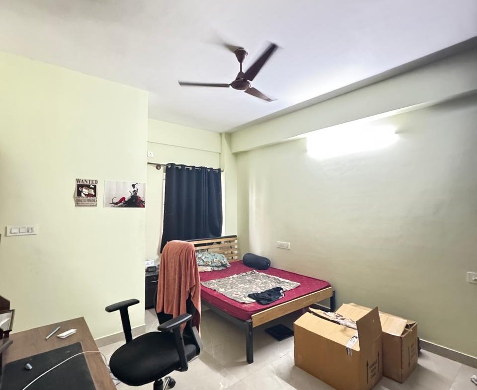 2BHK Flat for Rent | Singasandra | Bangalore | https://renthouzz.in/