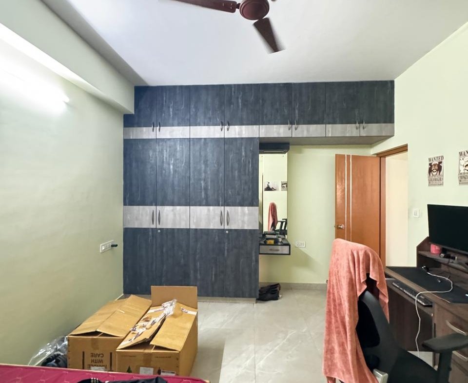 2BHK Flat for Rent | Singasandra | Bangalore | https://renthouzz.in/