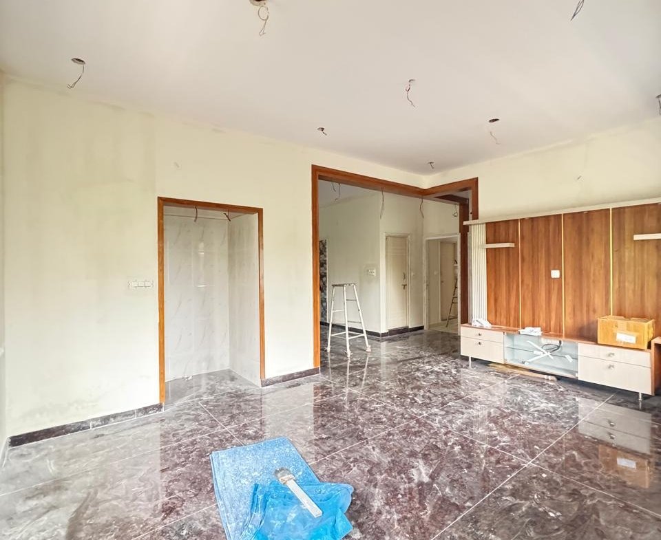 2BHK flat for Rent | Brand New Apartment Flat | Singsandra | Bangalore | https://renthouzz.in/