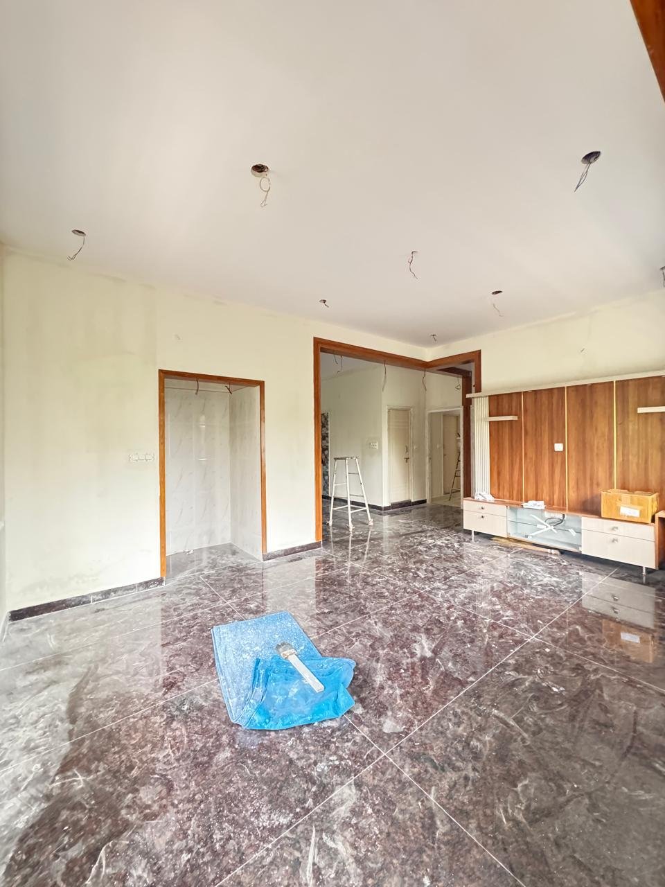 2bhk Semi Furnished 2BHK flat for Rent | Brand New Apartment Flat | Singsandra | Bangalore | https://renthouzz.in/