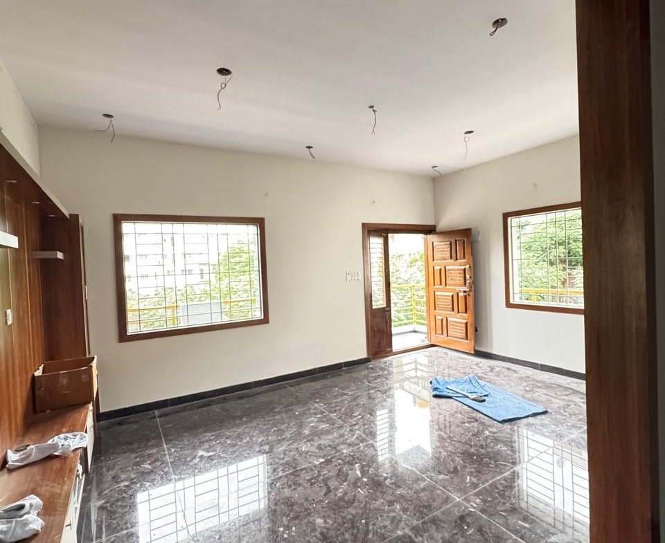 2BHK flat for Rent | Brand New Apartment Flat | Singsandra | Bangalore | https://renthouzz.in/
