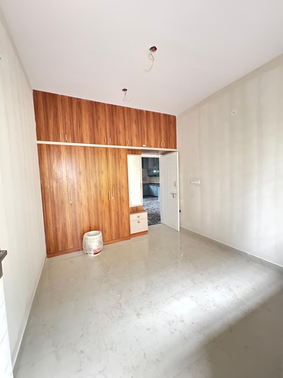 2bhk Semi Furnished 2BHK flat for Rent | Brand New Apartment Flat | Singsandra | Bangalore | https://renthouzz.in/
