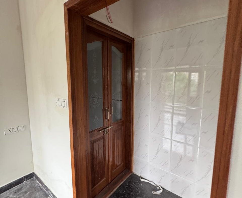 2BHK flat for Rent | Brand New Apartment Flat | Singsandra | Bangalore | https://renthouzz.in/