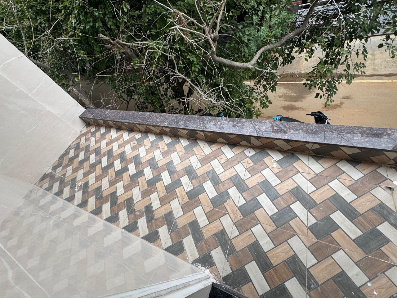 2bhk Semi Furnished 2BHK flat for Rent | Brand New Apartment Flat | Singsandra | Bangalore | https://renthouzz.in/