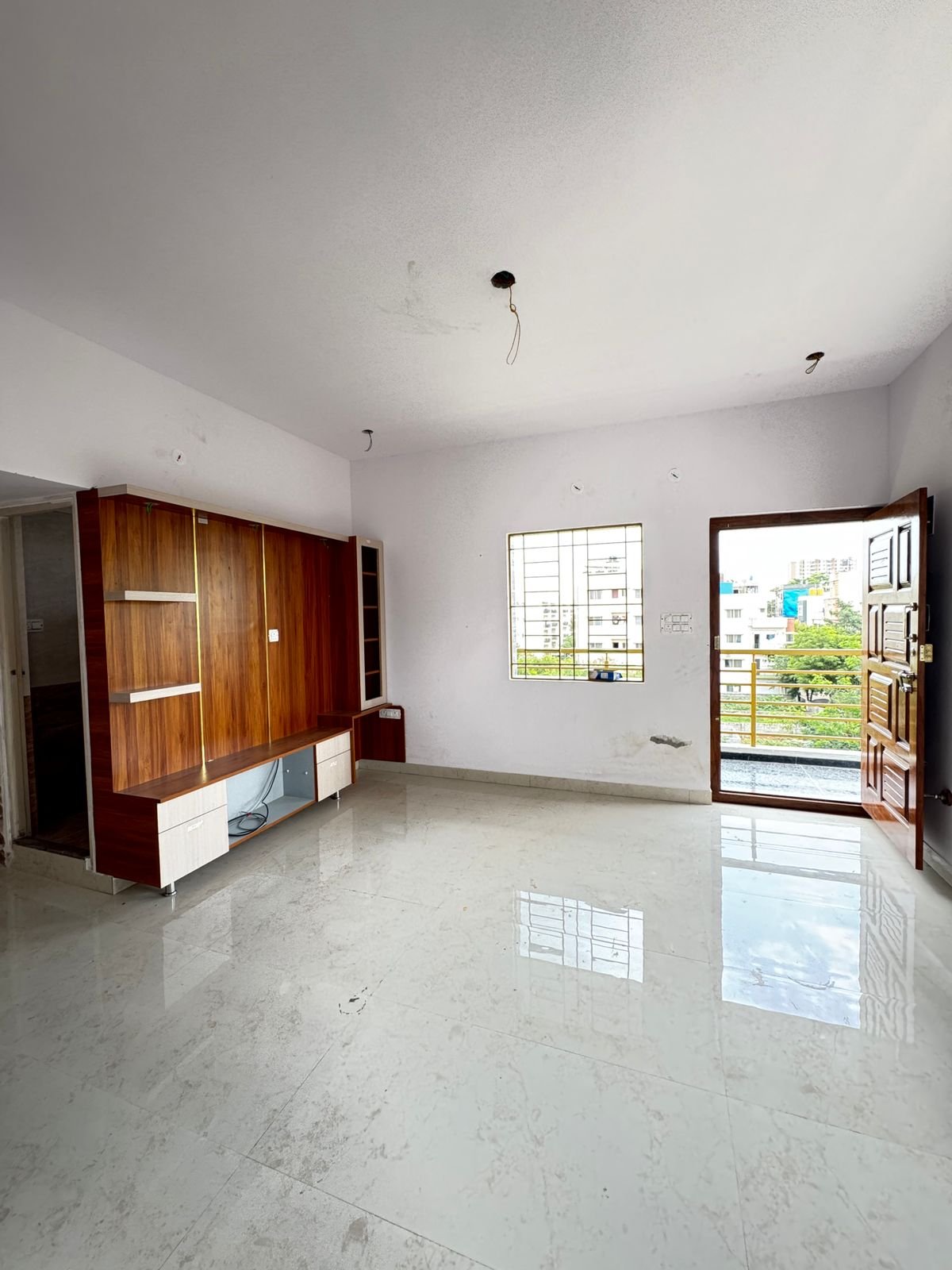 1BHK flat for Rent | Brand New Apartment Flat | Singsandra | Bangalore | https://renthouzz.in/