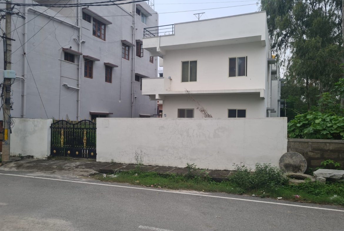 Independent House for Sale | Kalena Agrahara | Bannerghatta Main Road | www.renthouzz.in/