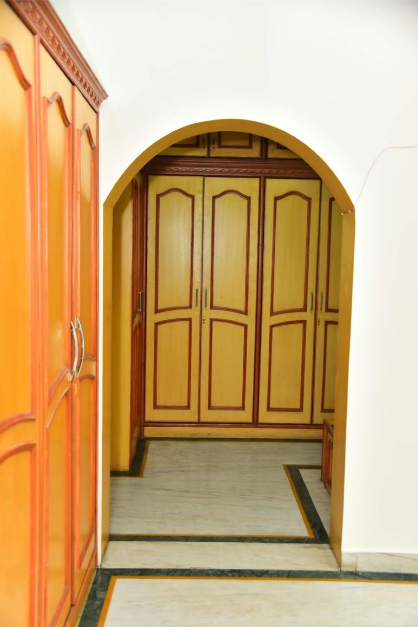 Bedroom of the 5BHK Independent House for Rent in Koramangala ST Bed Layout Bangalore-Renthouzz