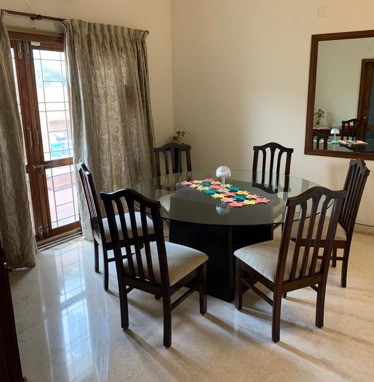 Dinning room of 5BHK Independent House for Rent in Koramangala 3rd Block Bangalore-Renthouzz