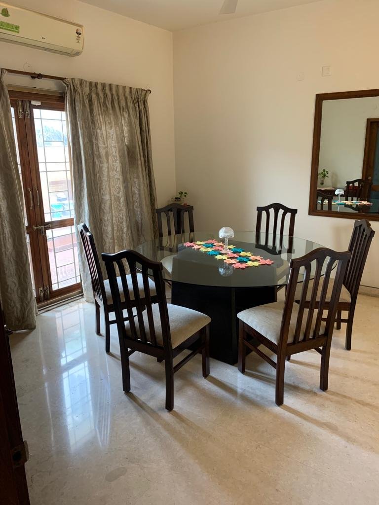 Dinning room of 5BHK Independent House for Rent in Koramangala 3rd Block Bangalore-Renthouzz
