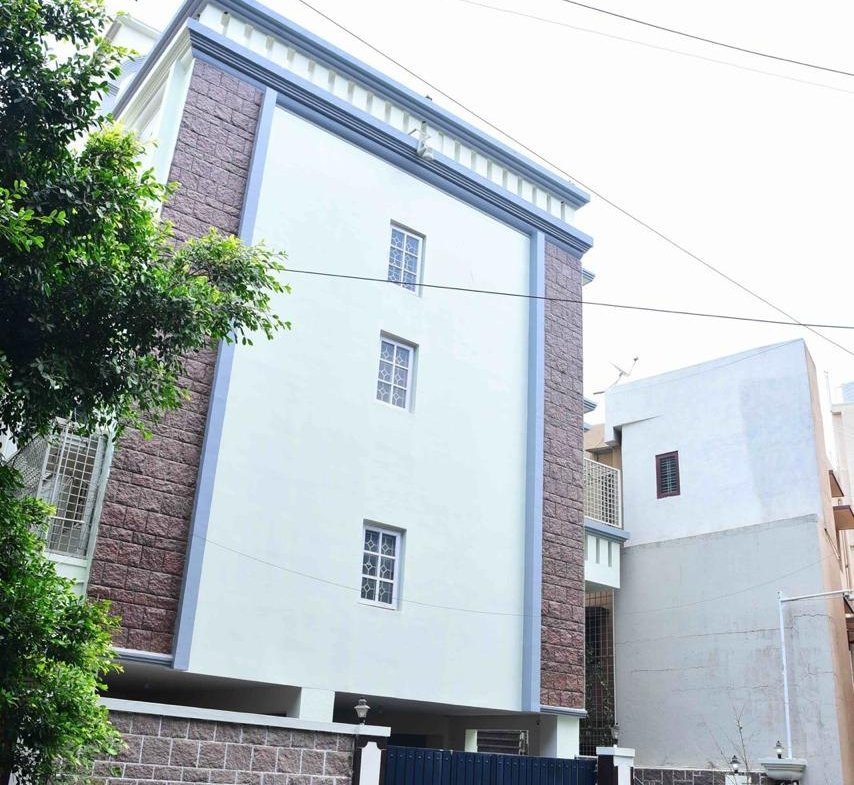 Front elevation of the 5BHK Independent House for Rent in Koramangala ST Bed Layout Bangalore-Renthouzz