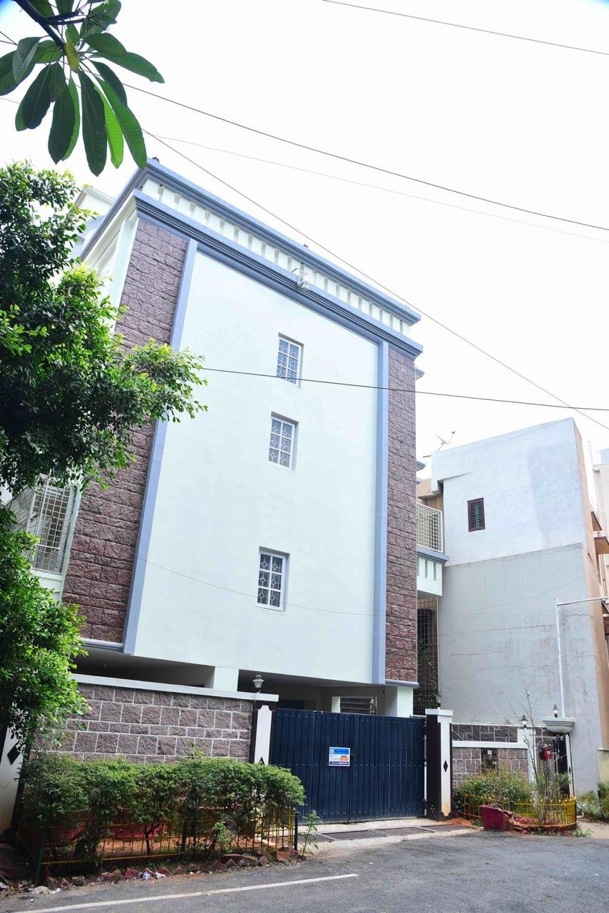 Luxurious Independent Duplex 5bhk House for Rent in Koramangala