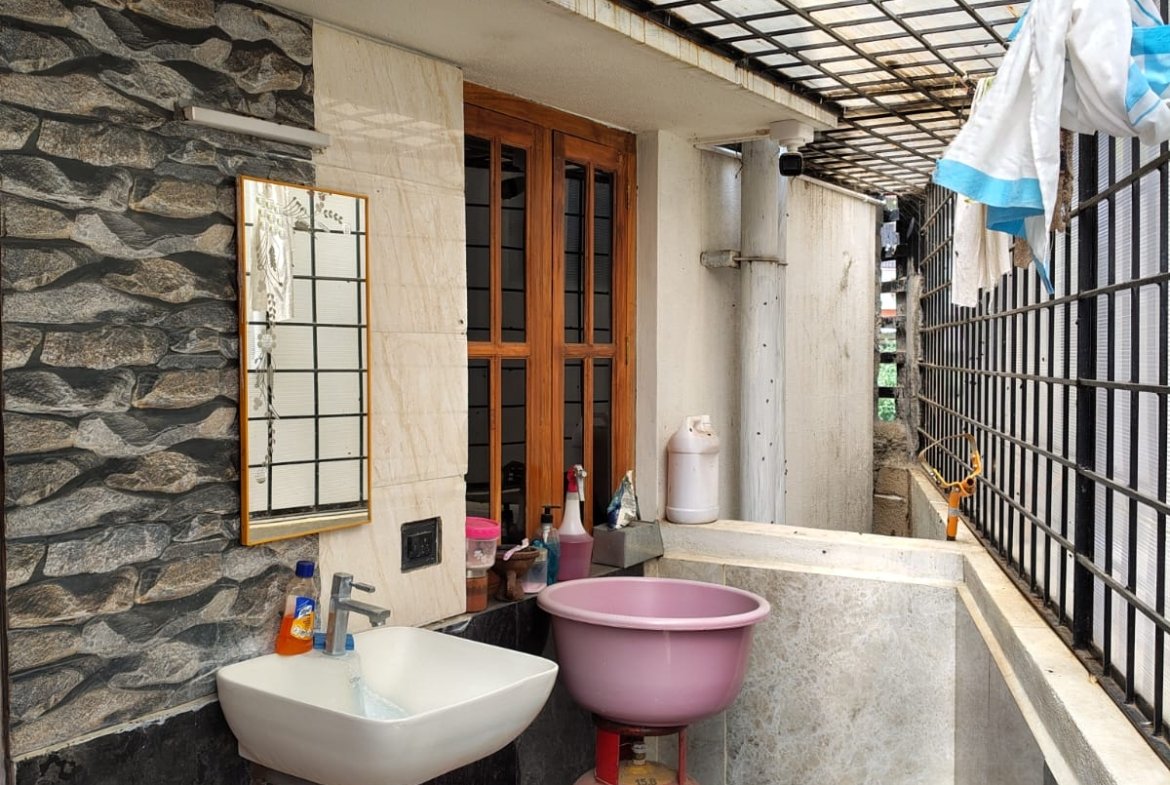 Utility of 4BHK Duplex House for Sale in Rajeshwarinagara, Madanayakanahalli Renthouzz