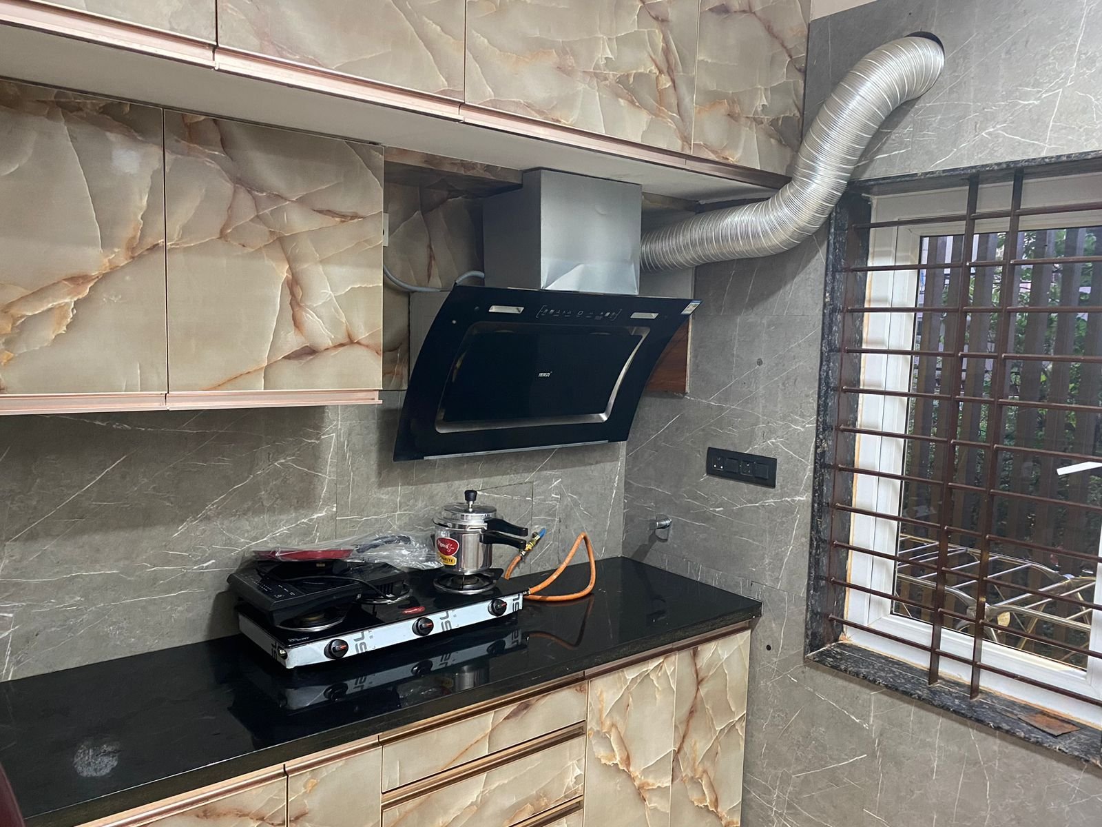 Kitchen of 2BHK Apartment Flat for rent in Koramangala 1st block, Bangalore Renthozz