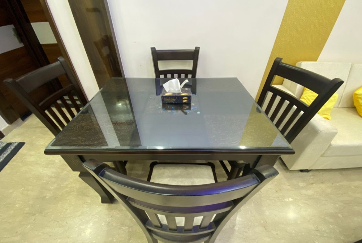 Dinning hall of 2BHK Apartment Flat for rent in Koramangala 1st block, Bangalore Renthozz