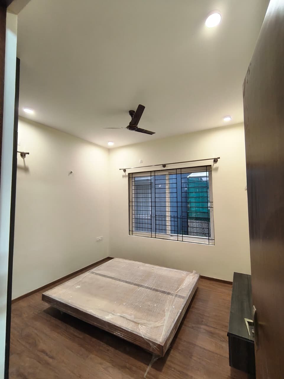 4BHK luxury villa for rent in Woodsvale with spacious interiors, private garden and premium amenities