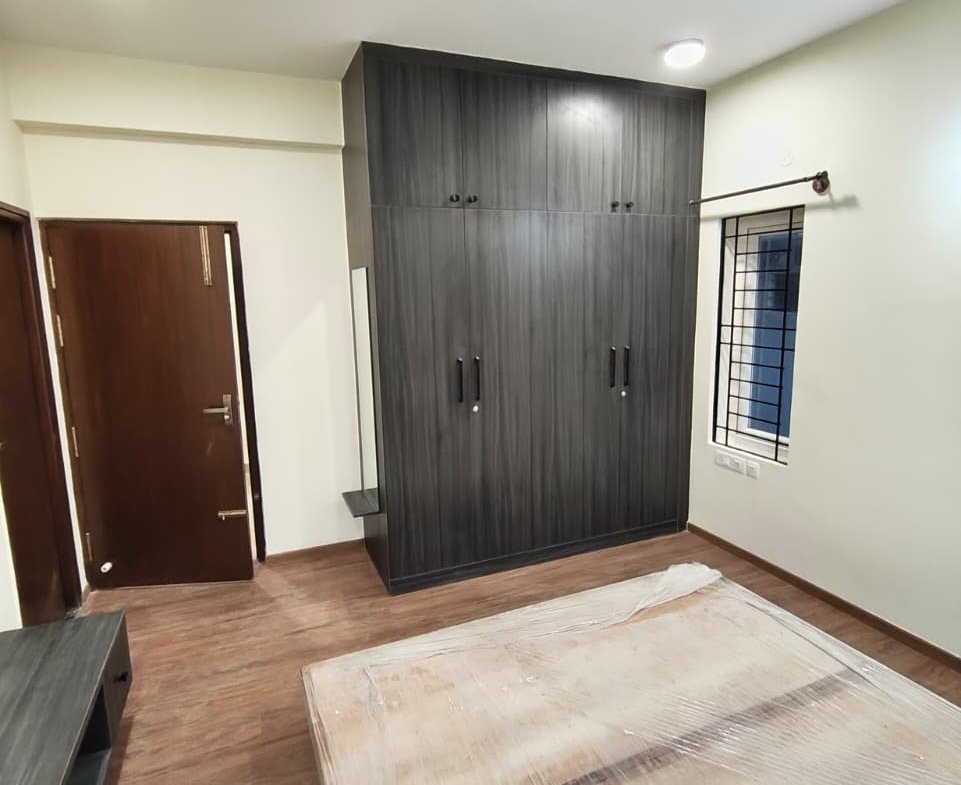 4BHK luxury villa for rent in Woodsvale with spacious interiors, private garden and premium amenities