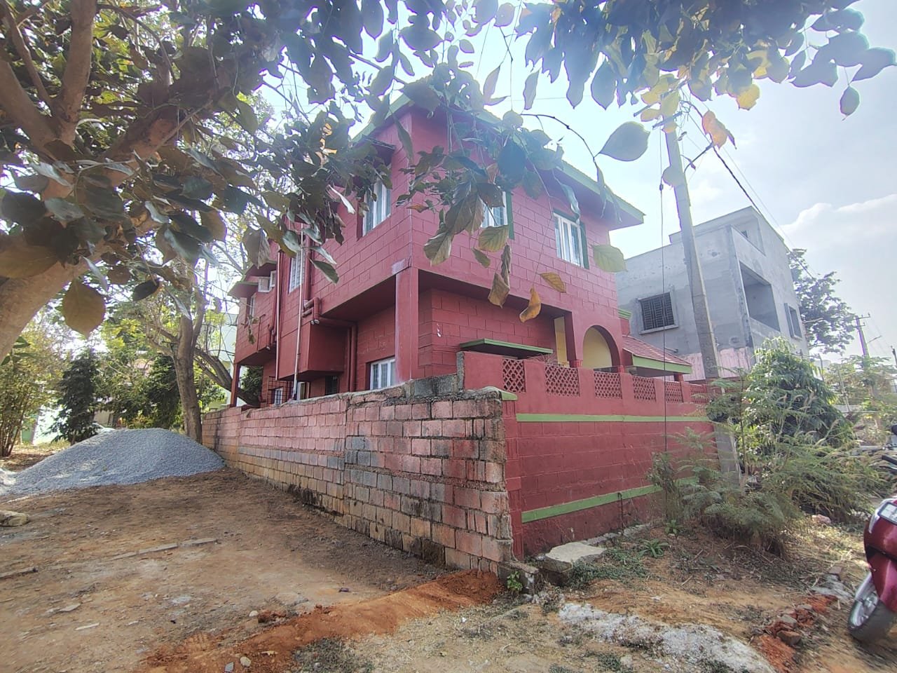 Side View of 3BHK Duplex House for Sale in Rainbow Garden Layout, Bannerghatta Main Road, Bangalore Renthouzz