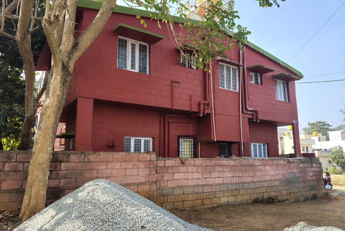 Side View of 3BHK Duplex House for Sale in Rainbow Garden Layout, Bannerghatta Main Road, Bangalore Renthouzz