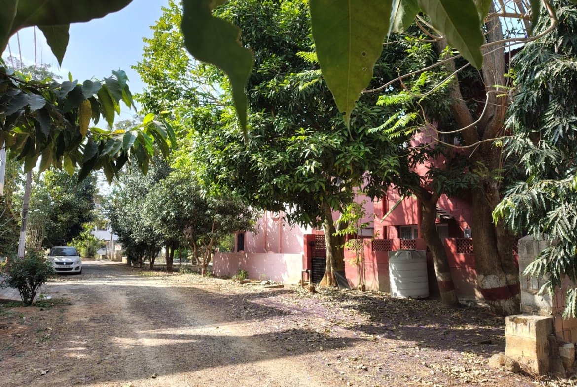 Road View of 3BHK Duplex House for Sale in Rainbow Garden Layout, Bannerghatta Main Road, Bangalore Renthouzz