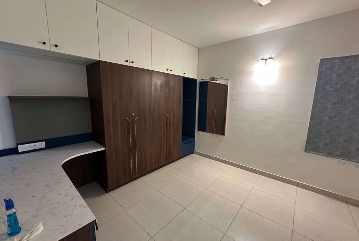 Master bedroom in semi furnished 3BHK flat at Prestige Elysian Bangalore
