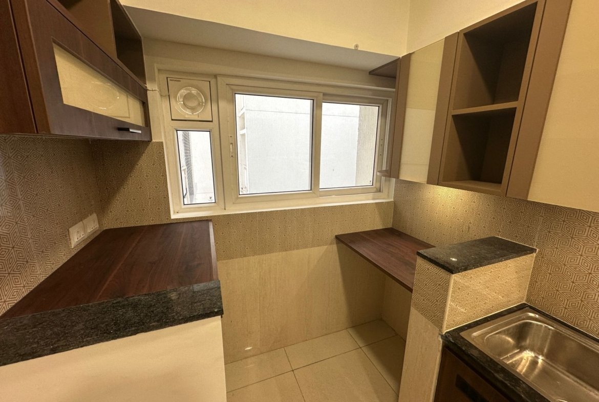 Modular kitchen in semi furnished 3BHK flat at Prestige Elysian