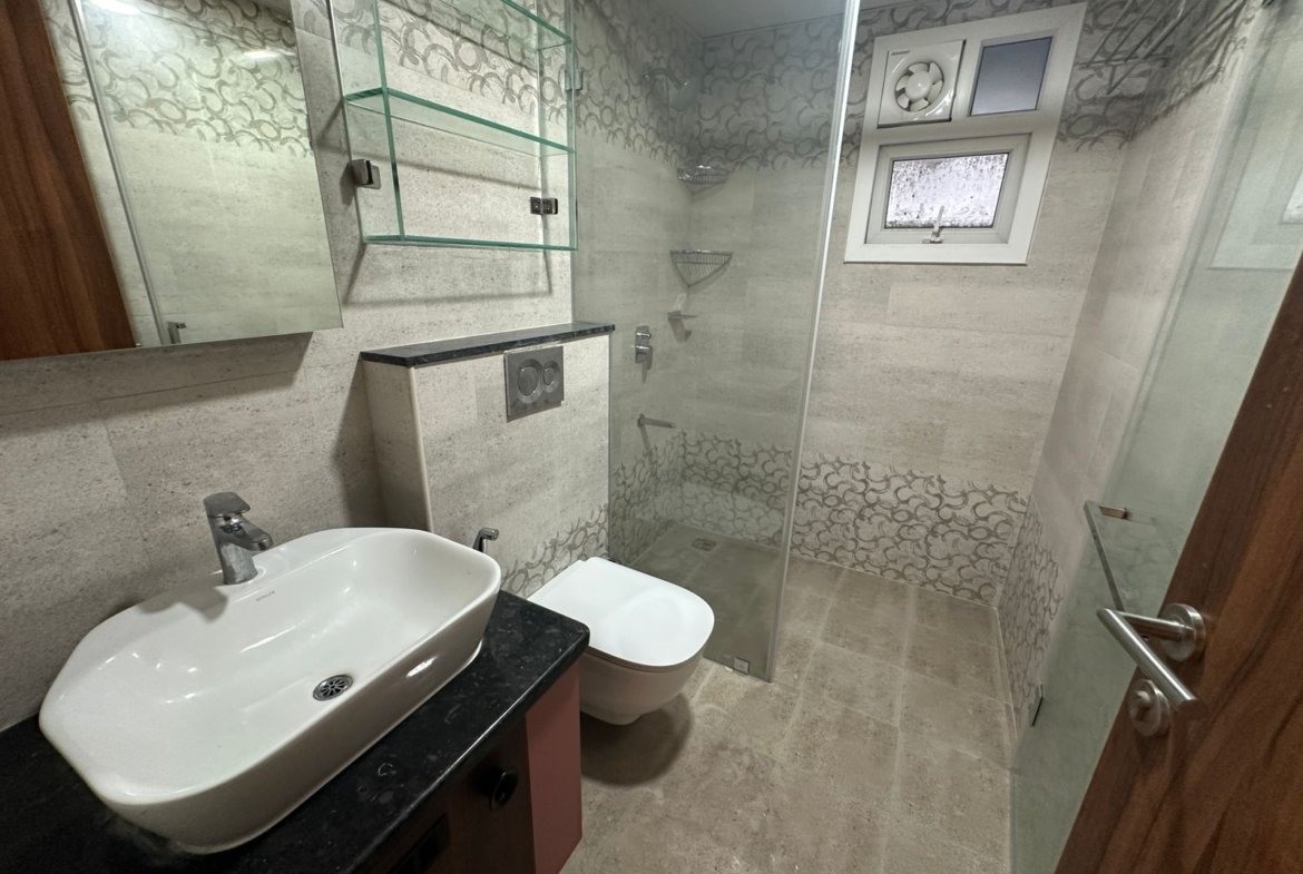 Modern washroom in 3BHK flat for rent at Prestige Elysian