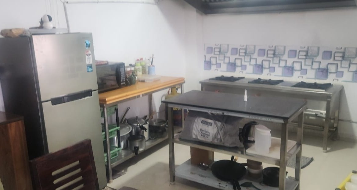 300 sq ft fully operational cloud kitchen for rent in Hebbal near Manyata Tech Park, North Bangalore